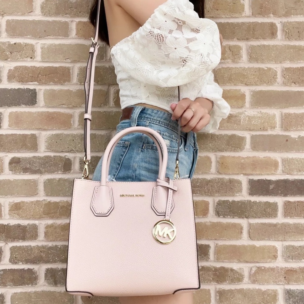 NWT Michael Kors Handbag💕Gaby’sBags - Picture 5 of 8